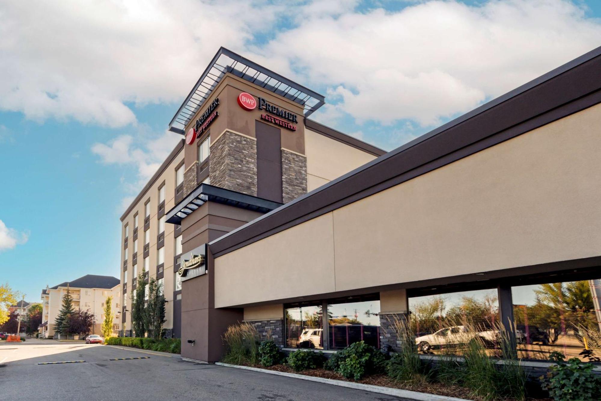 Best Western Premier Denham Inn&Suites Leduc Eksteriør billede