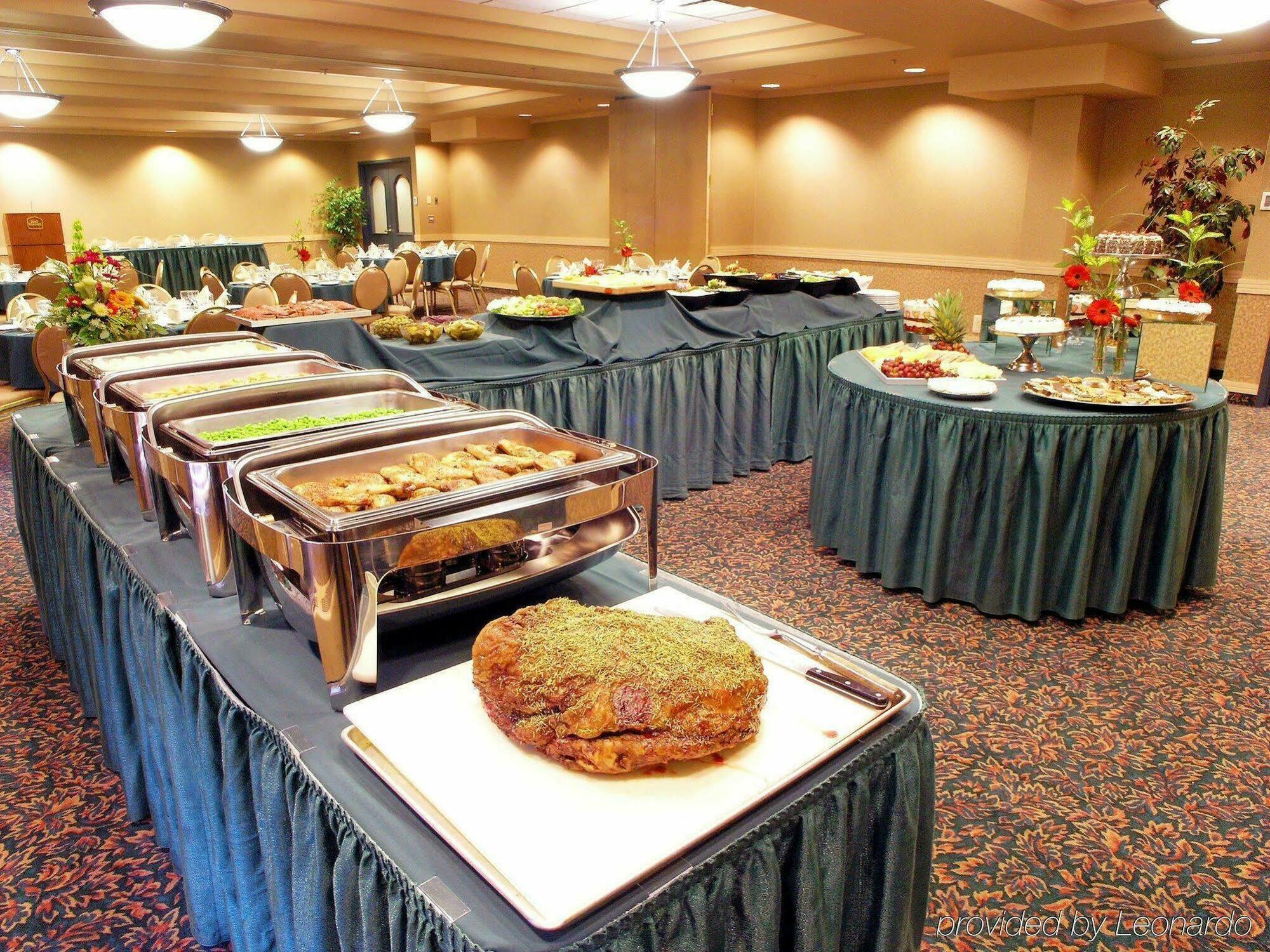 Best Western Premier Denham Inn&Suites Leduc Restaurant billede
